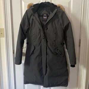 Flash Sale!! CANADA GOOSE
Kensington Parka